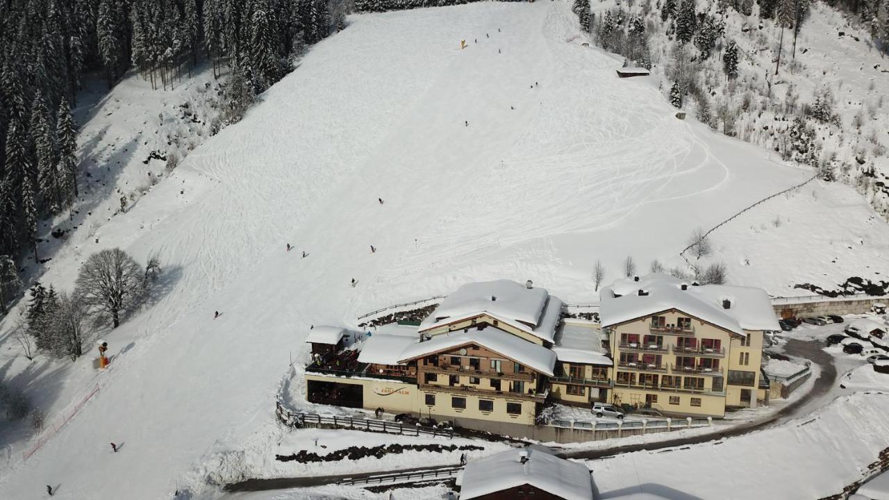 Berghotel Jaga-Alm Zell am See Exterior photo