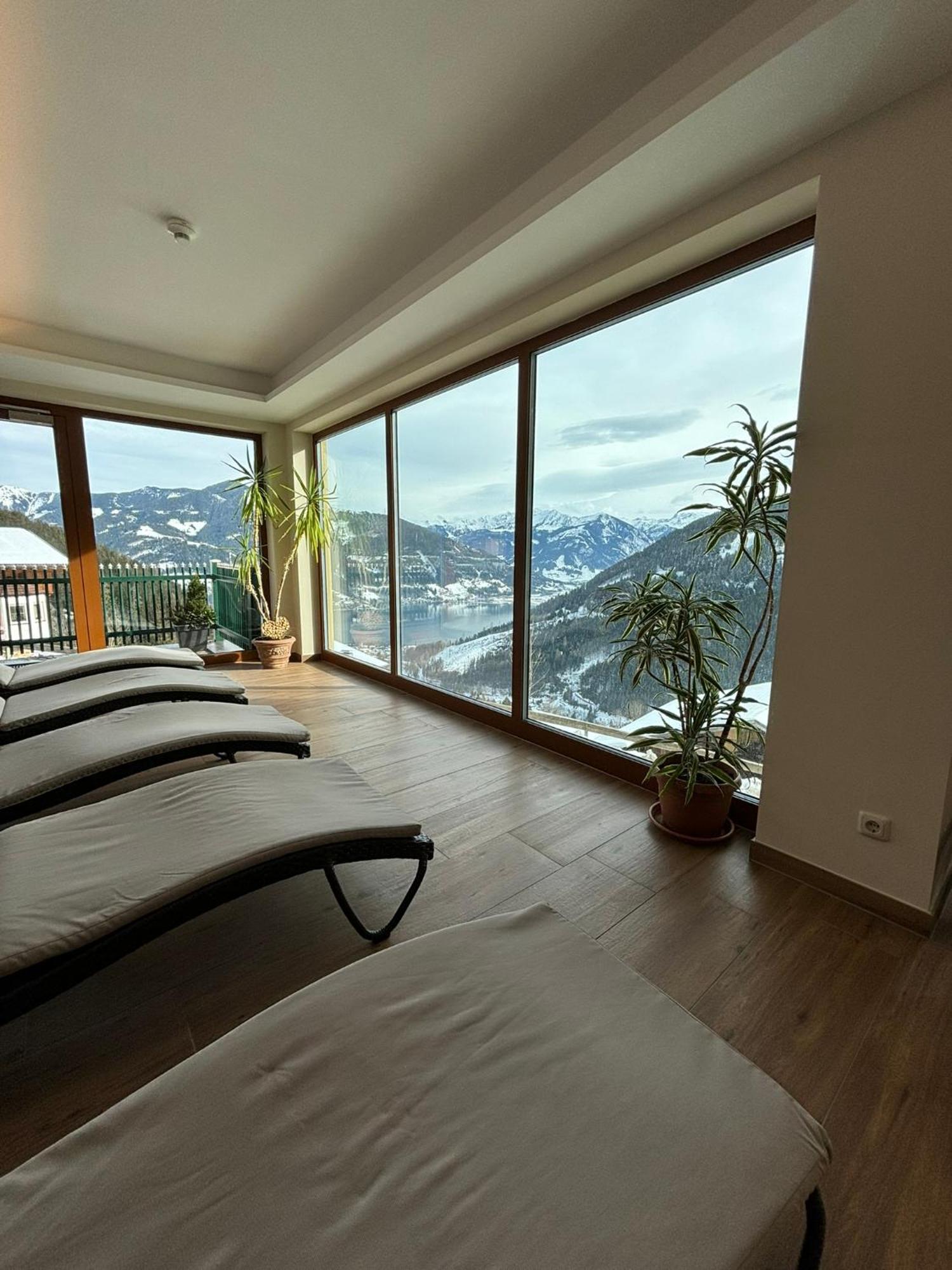 Berghotel Jaga-Alm Zell am See Exterior photo